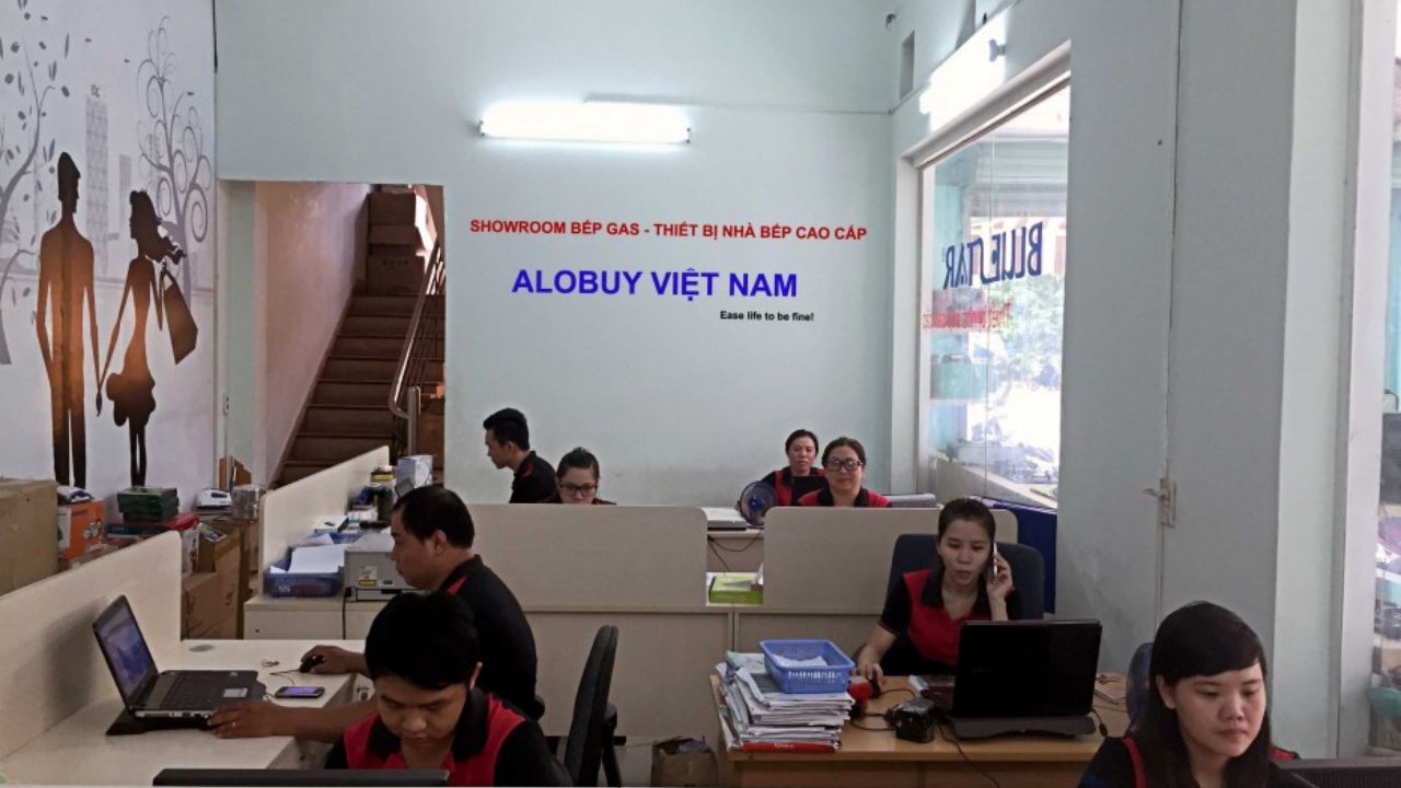 dia-chi-ban-bep-dien-tai-tphcm-bep-quang-minh