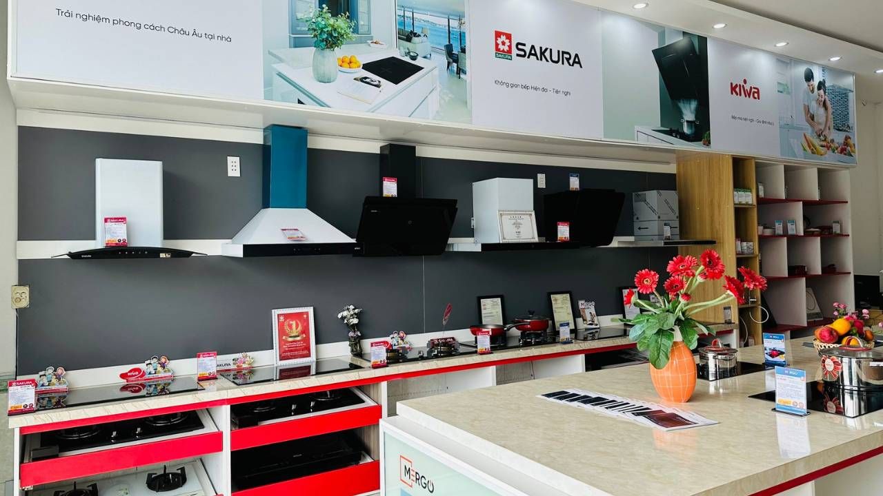Địa chỉ bán máy hút mùi âm tủ tại TPHCM - Showroom Sakura