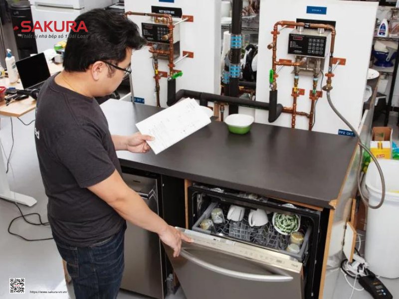đọc kỹ hướng dẫn trước khi lắp đặt máy rửa bát
