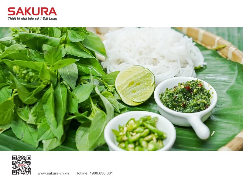 An Lau Ga Voi Bun Và Muoi Cham Thit